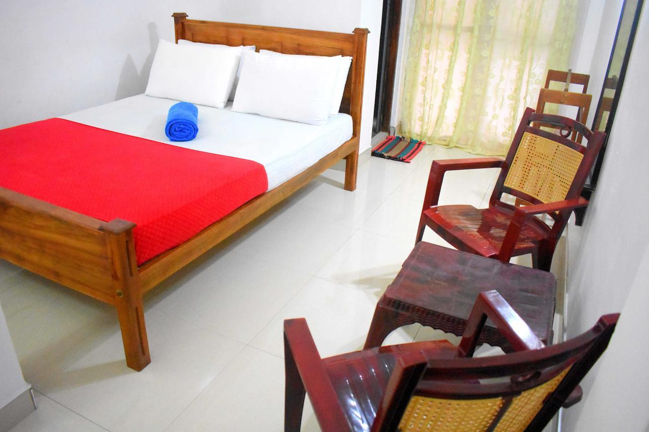 Lion Rest Hotell Anuradhapura Eksteriør bilde