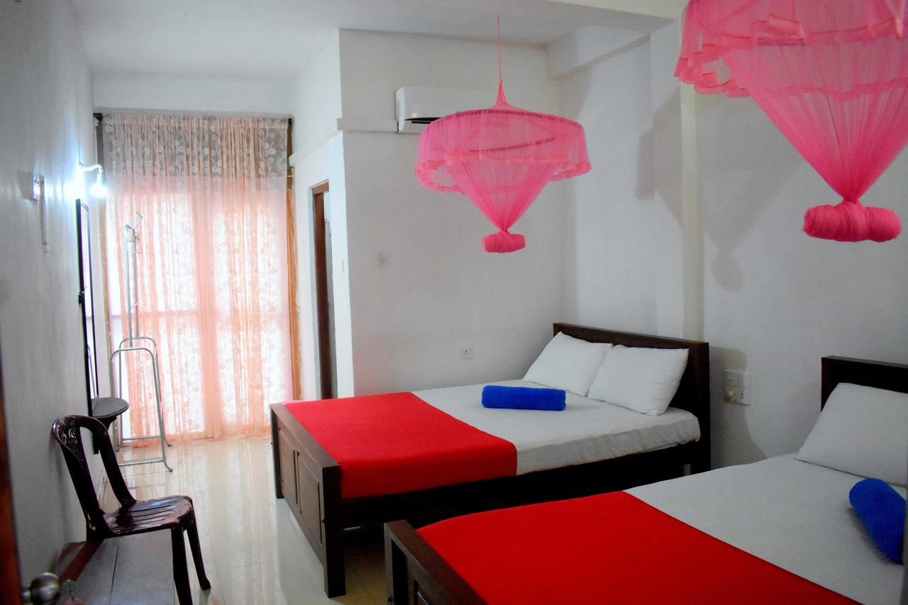 Lion Rest Hotell Anuradhapura Eksteriør bilde