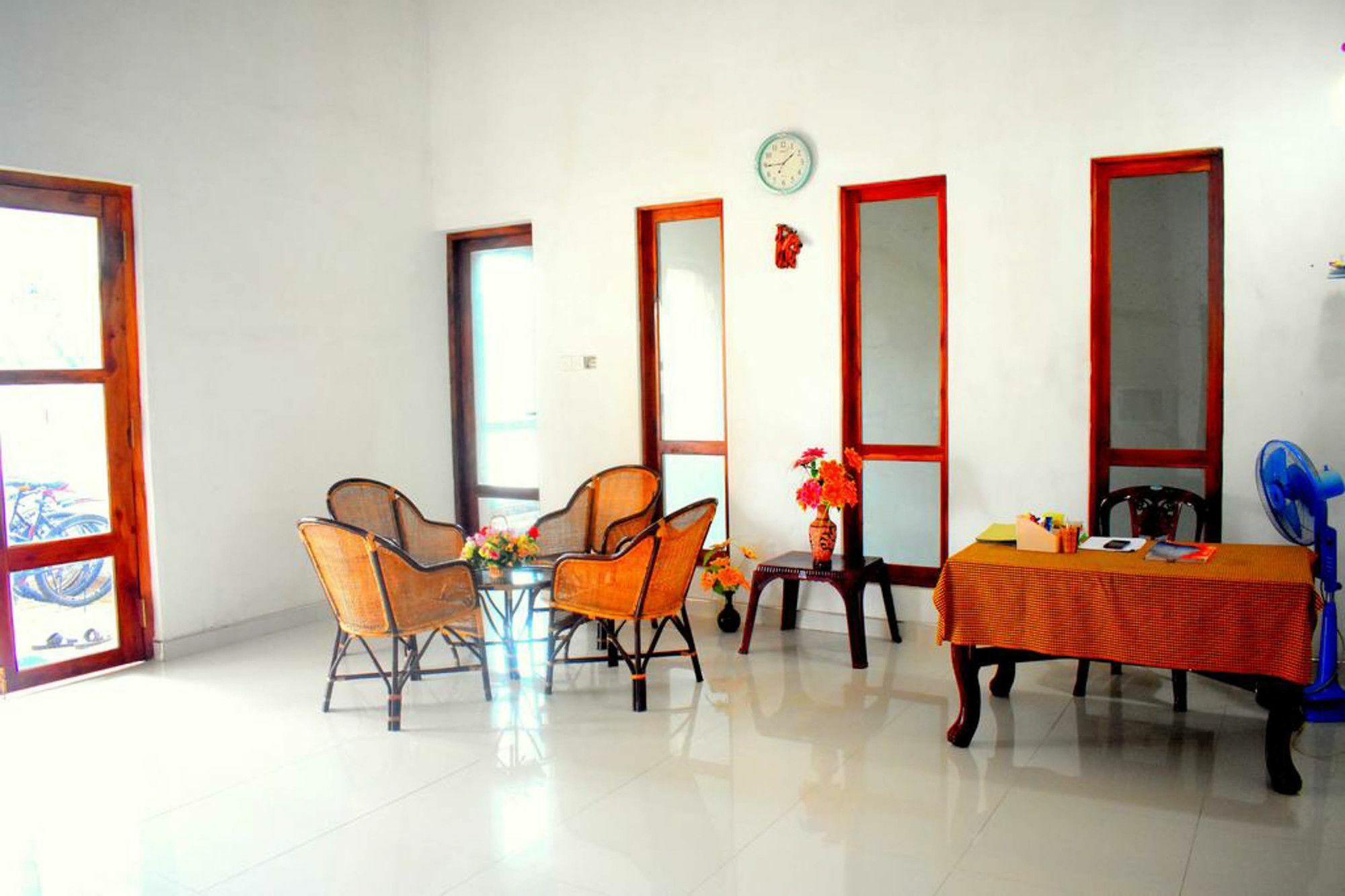 Lion Rest Hotell Anuradhapura Eksteriør bilde