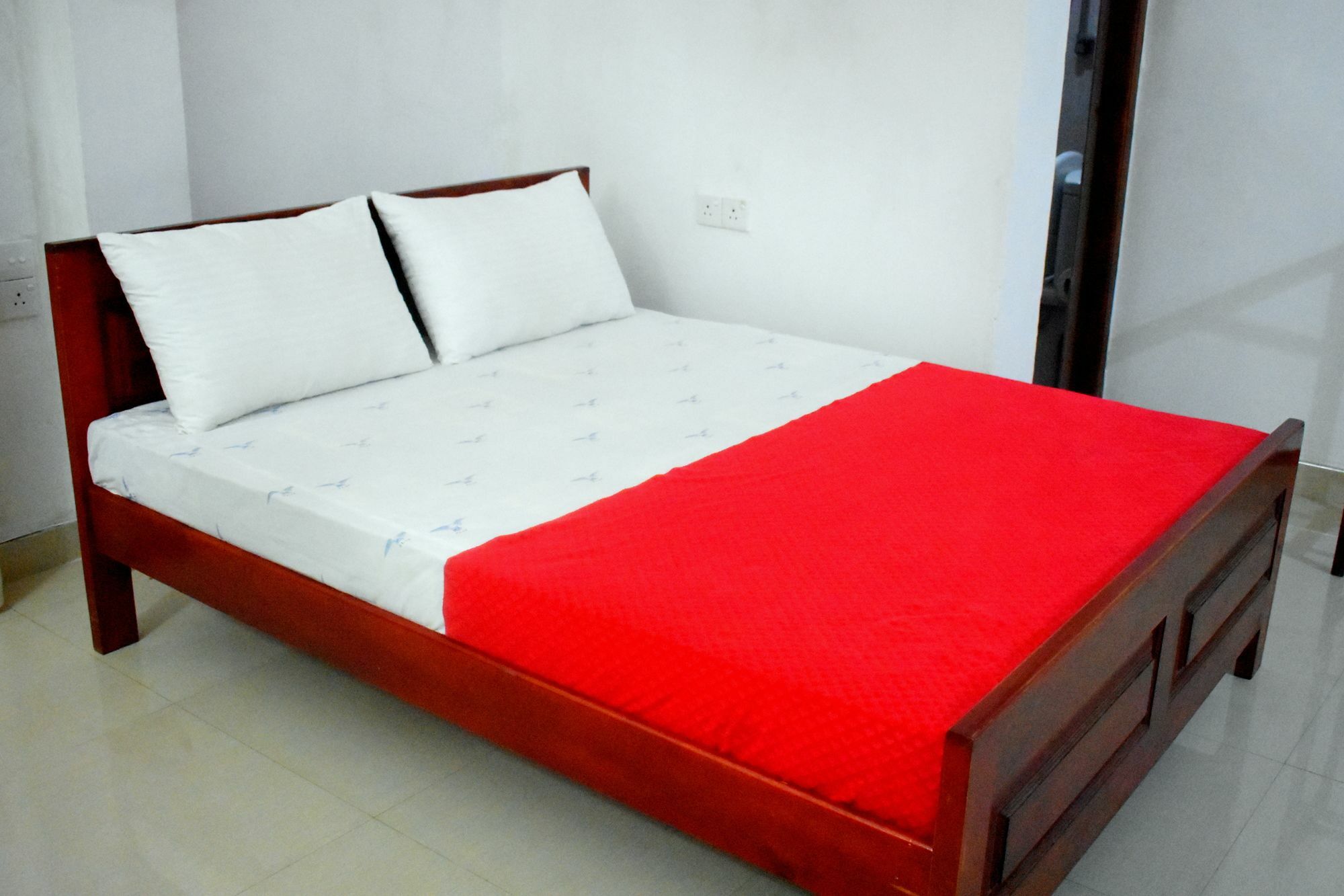 Lion Rest Hotell Anuradhapura Eksteriør bilde
