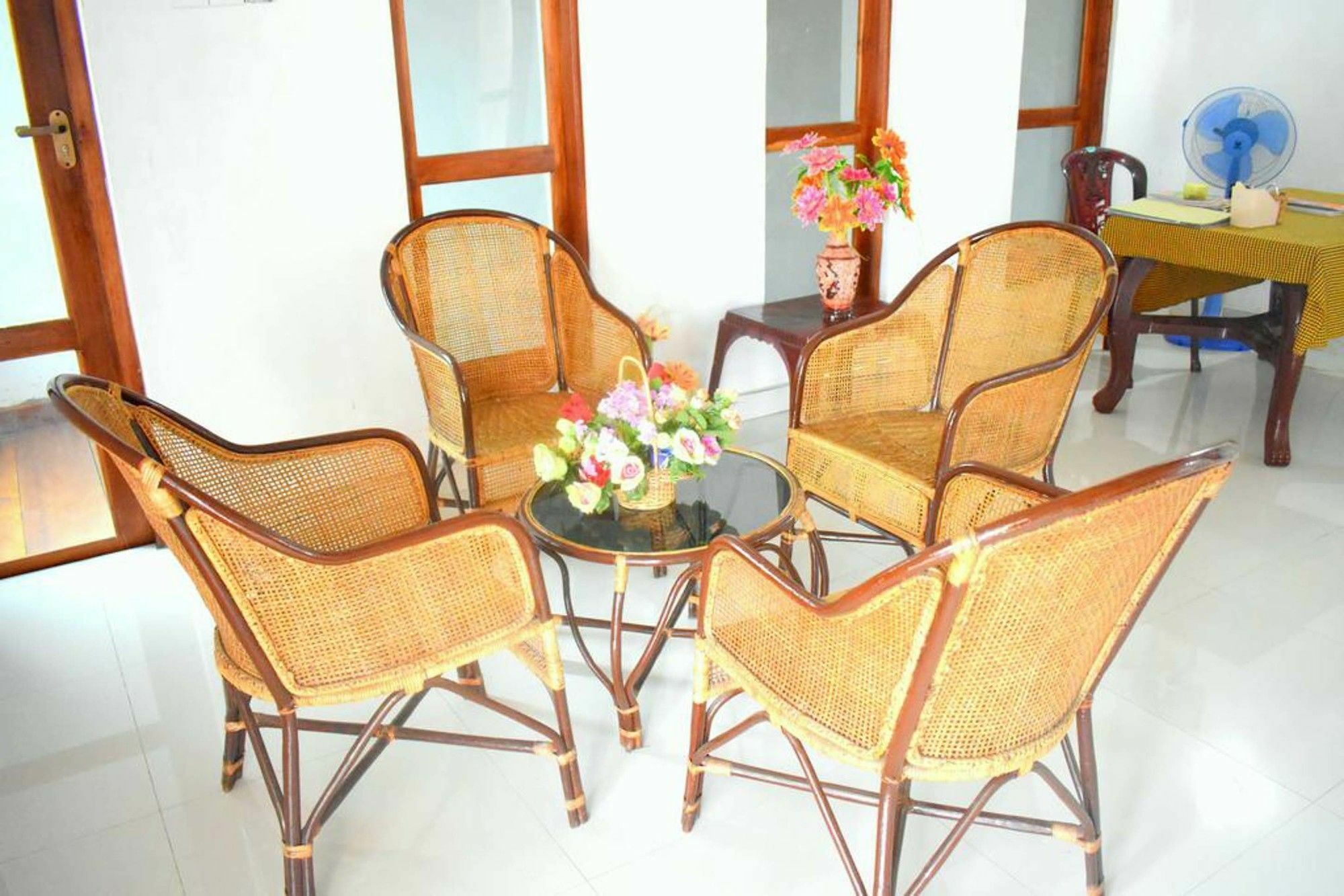 Lion Rest Hotell Anuradhapura Eksteriør bilde